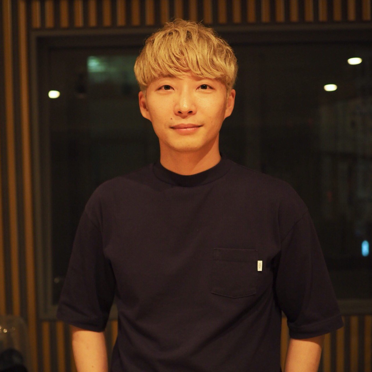 星野源 Gen Hoshino 星野源のオールナイトニッポンをお聴き頂きありがとうございました 今夜は 皆様からお送り頂いた沢山のメールを紹介しつつ 久しぶりにレギュラーコーナーをお送りしました そして期間限定 遊びで髪色をアッシュに変えた星野さんは