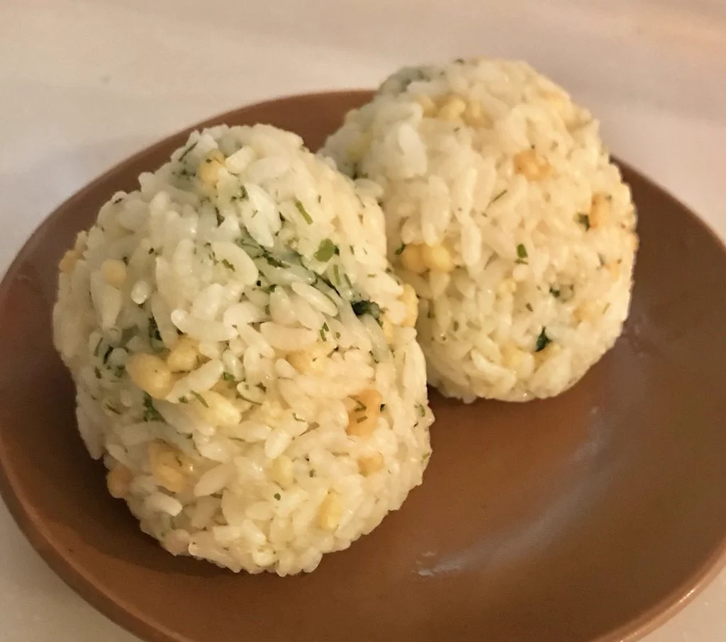 そのうまさ悪魔的？料理人が教える混ぜるだけで美味しいおにぎりがこれｗｗｗ