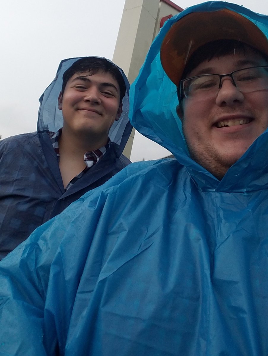 Ibrahim and I did some canvessing today for @mikehamper  @pattersonforOH  and Roger A. Corlett. 

@ashtabuladems @OHDems
@OhioYD @AshtabulaYDs

#DemsGetTheJobDone #RainWontStopUs.