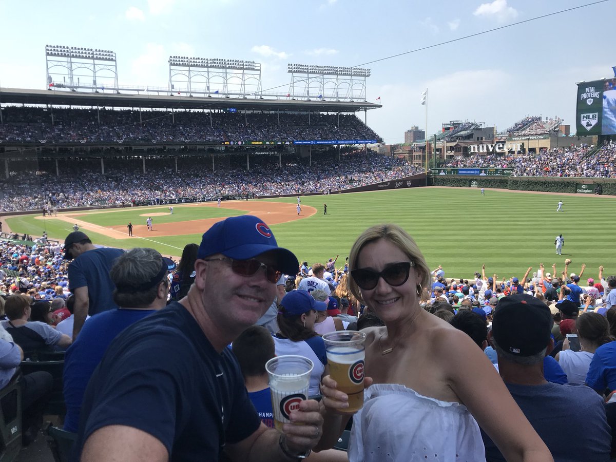 katie76green's tweet image. Having a great time in Chicago! Great day @Cubs game with @cox5029 . #anniversary #WrigleyField #lovehavingfun