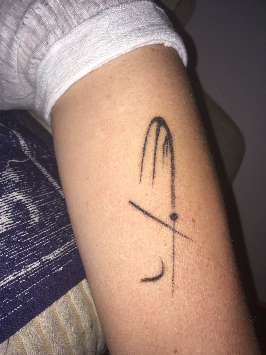 PhoebeSugg2002's tweet photo. So my mum got @MarkTremonti signature tattooed on her arm. Let’s say she’s over the moon. Thank you for signing her arm, it holds A lot of memories 🖤 @alterbridge @TremontiProject https://t.co/MKT7aWxdz3