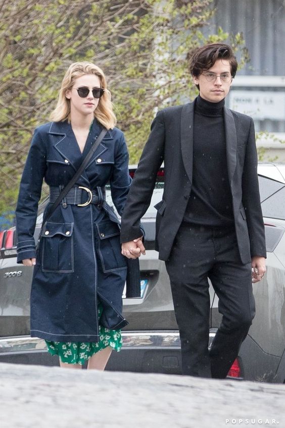 CoupleStyle's tweet photo. Lili Reinhart and Cole Sprouse https://t.co/9QIl4GRRK3