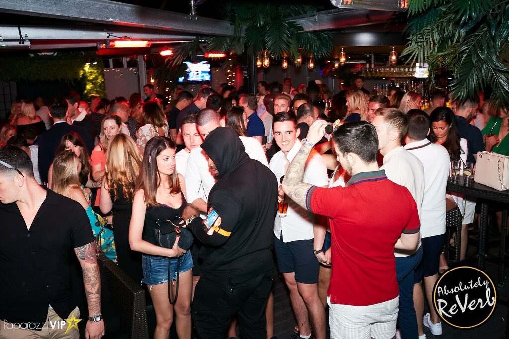 AbsReverb's tweet image. August bank holiday 🔥 @GoldenBeeEC1