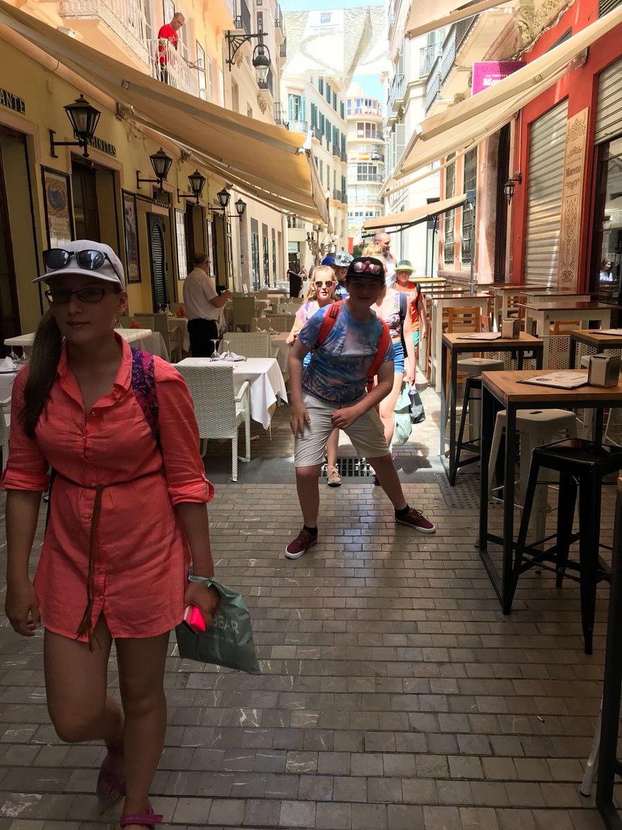 Brannelmfl's tweet photo. A few photos from señora Wake's  tour of Malaga #BranTor2018 https://t.co/FdqHKlDLUB