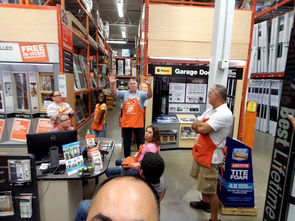 Tom Halbrook tweet media