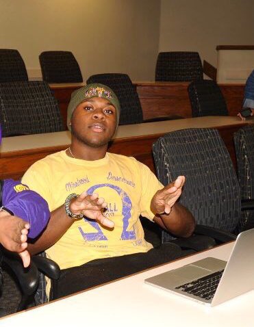 NDDQues's tweet photo. -Join us in wishing the Tre Dawg @_itsnotdaniel aka Grizzl3y a happy birthday‼️
-Catch him 8/19 & 8/22 #Howdyweek18 #NotoriousNDD https://t.co/H1FqOEIRsS