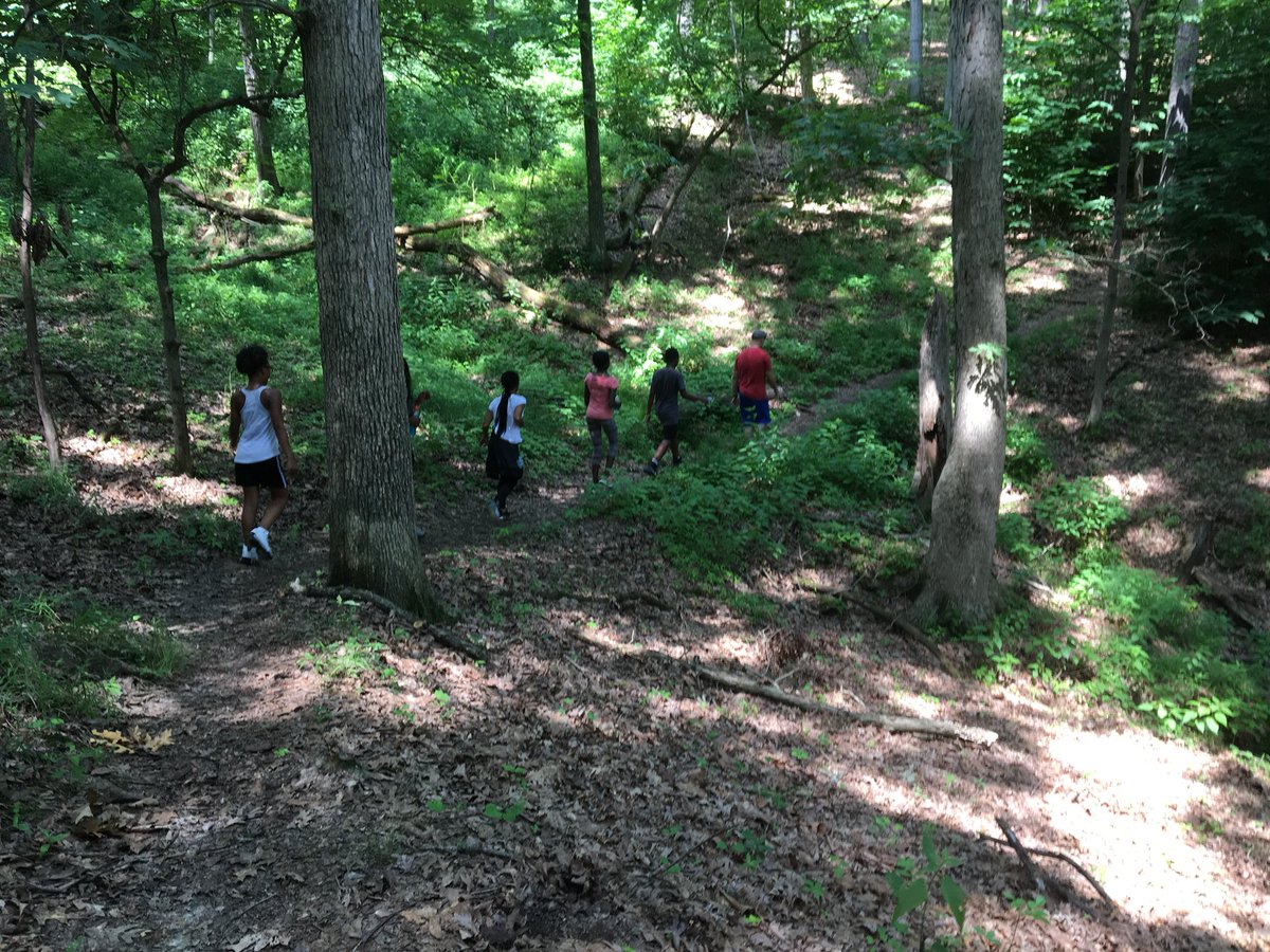 StLouisCoPAL1's tweet photo. PAL/ RESTORE campers spent the morning completing a challenging 3.5 mile hike at Lone Elk Park. https://t.co/EAa0JtIsCe