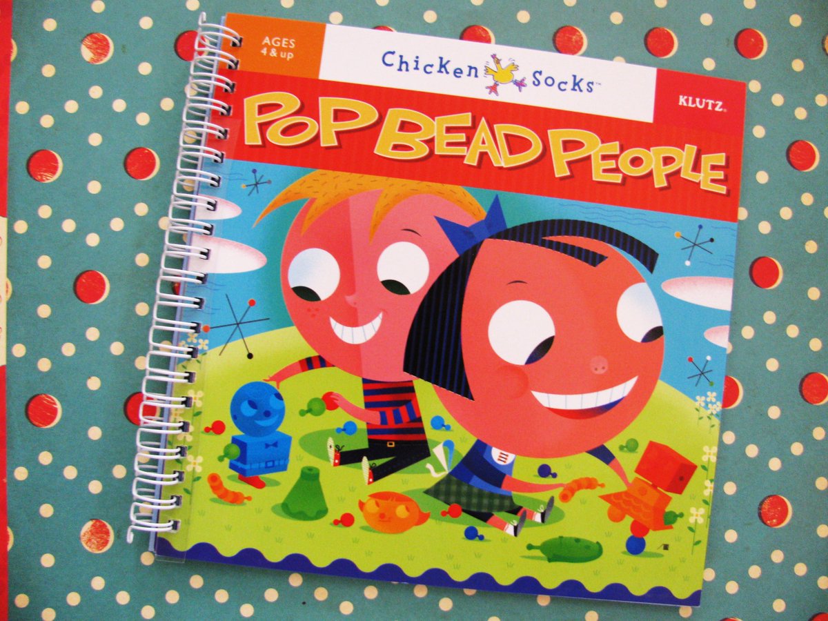 TreehouseSpain's tweet photo. Hoy entre arreglar, ordenar, mudanzas, nos topamos con este maravilloso libro que recomendamos:  "Pop-Bead People" de de la maravillosa Klutz  
Pero ¿qué tiene este libro que es tan especial? 
Pregunta y verás.... 
#TreehouseSpain #Libros #PopBeadPeople #Creatividad #backtoschool https://t.co/tTB8Tas5OL