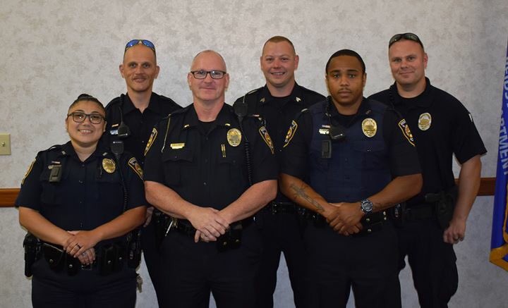 ReidsvillePD's tweet image. Please join us in wishing Chuck Evitt farewell as he has taken a Chief's position in the town of Boonville, NC! Chuck Evitt has been the Lieutenant of the Community Policing Unit for three years and is loved by not only the department but the community as well. YOU WILL BE MISSED