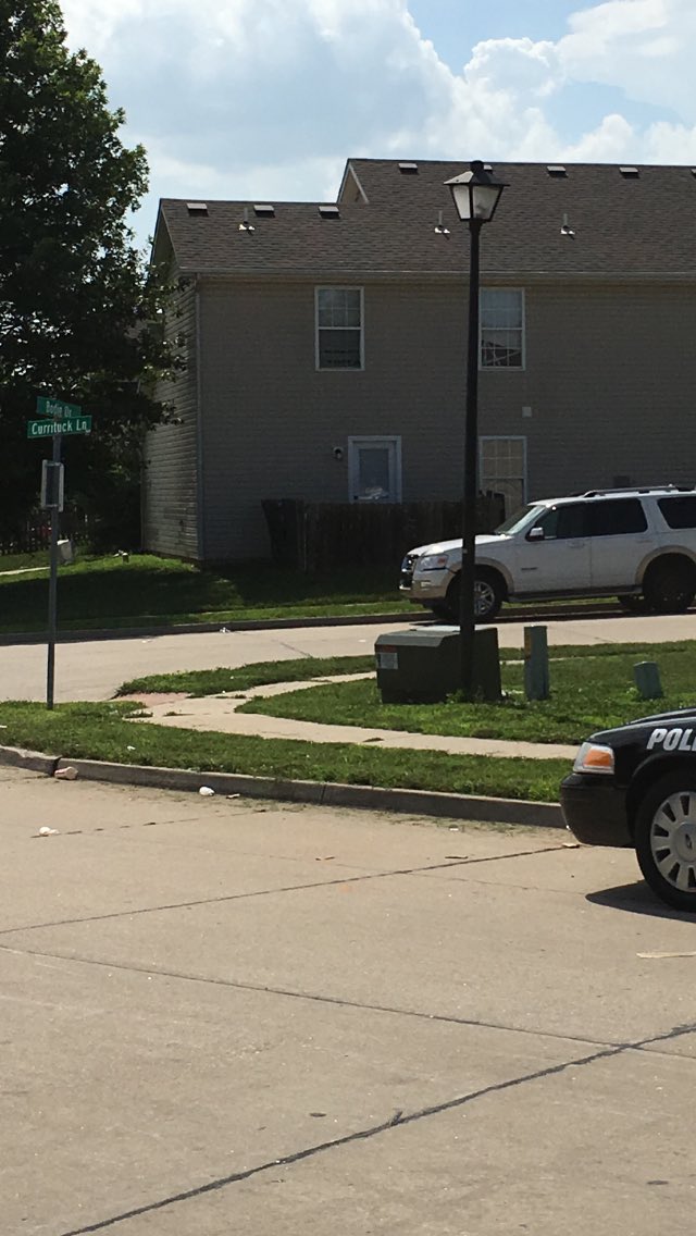 CPDMattCoMo's tweet photo. COU out educating area residents on the law on fireworks in an ongoing effort toward prevention of law violations.  @ColumbiaPD https://t.co/YqsyI8KkIe