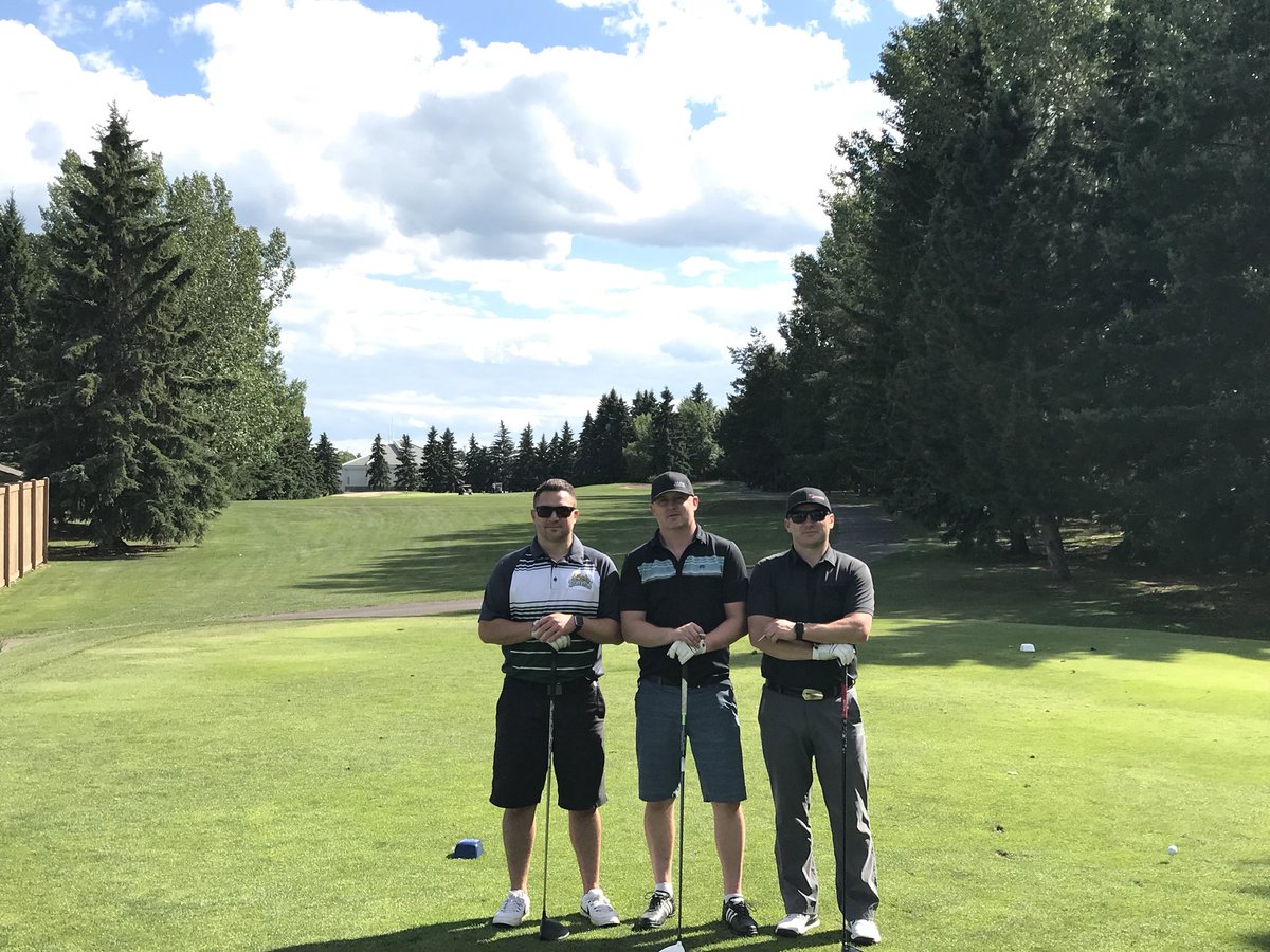 japaequipment's tweet photo. #throwback to last week’s @sgsaints golf tournament! We were honoured to be involved and to sponsor the golf carts.
•
Big thanks to our friends from @MascoCrane / @MascoSteel , @Mattbeck20 and @stevenbeil15 for joining us for the round and helping us get to 8 under 👏👏 #yeg https://t.co/LtAVIVBx9A