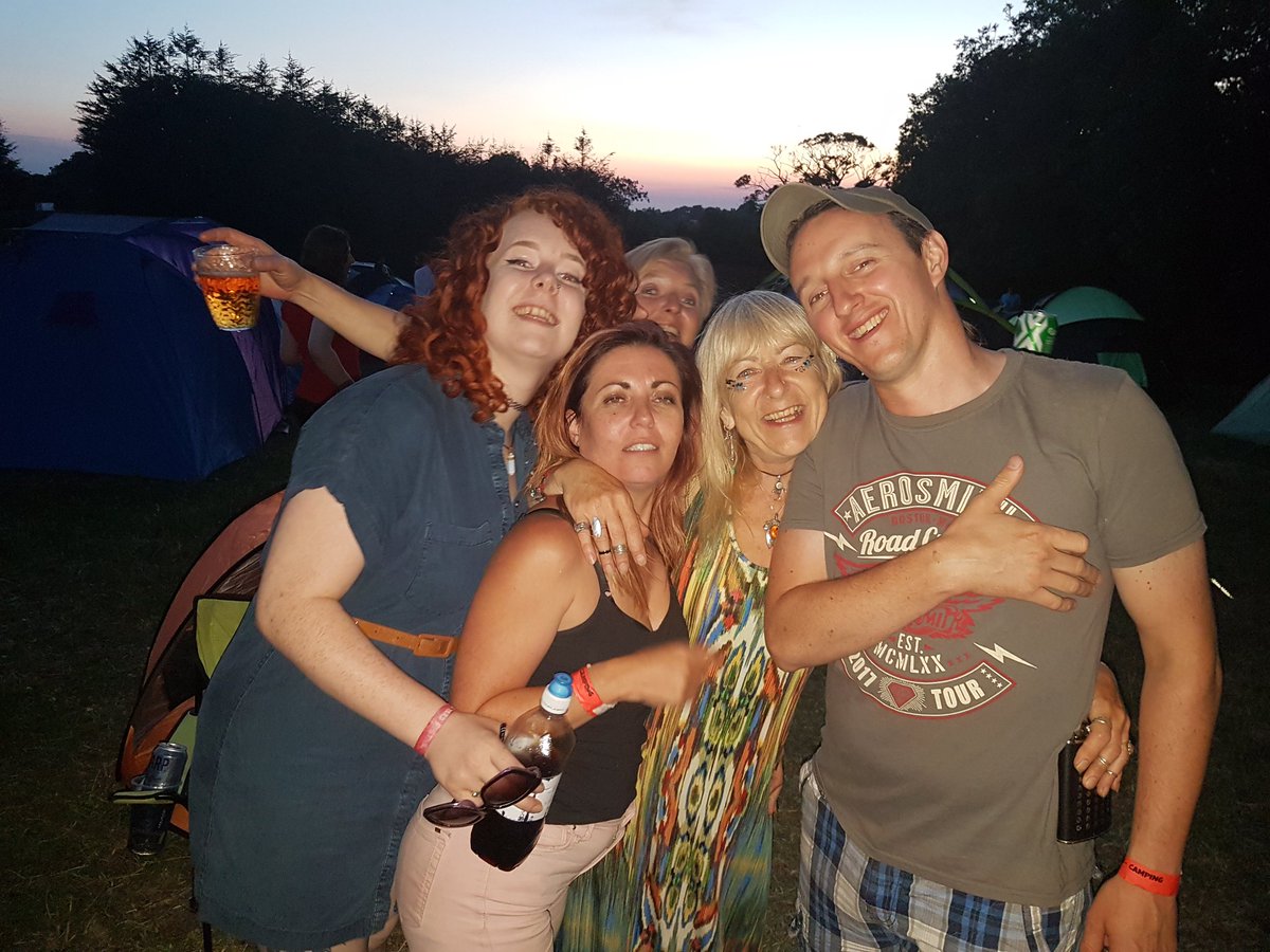 newirishrock's tweet photo. @Our_Back_Yard Great festival. Our second time and the Craic was had immensely. https://t.co/s8apfocEXb
