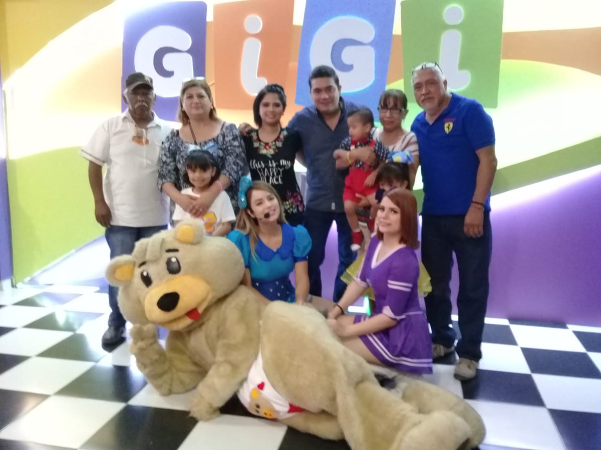 El show de los Dupaninos en la fiesta de Diego celebrando sus 2 añitos.

Gracias por su confianza.

Contrataciones
(81)8300.0565
Wpp. 811806.1372