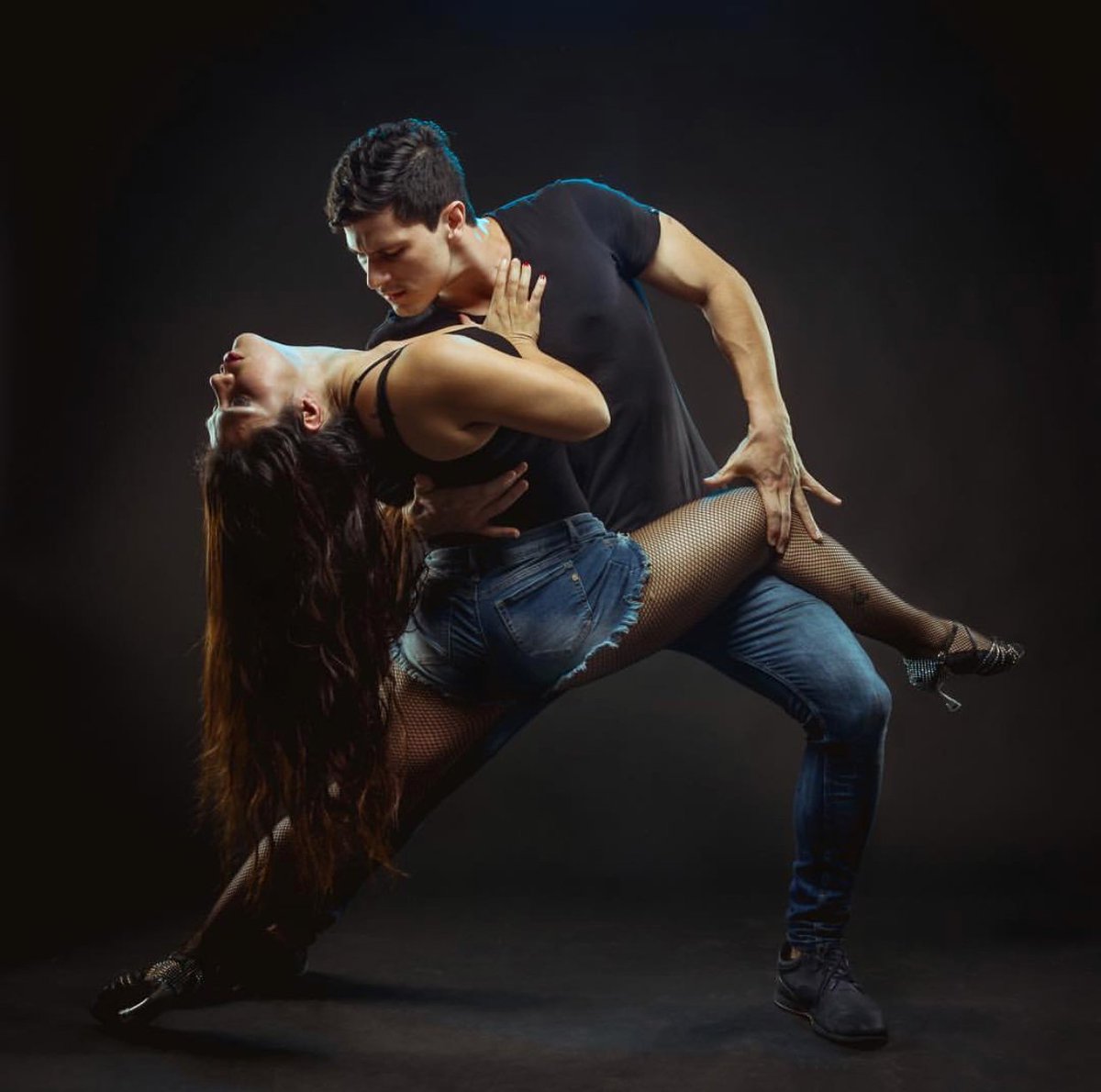 gfrancoshoes's tweet photo. Mayra Chautta & Antonio Henriquez of Costa Rica Tango strike a pose. She in her GFranco Mystique shoes.
#gfranco #mystique #danceshoes https://t.co/0uBwMoIZzU