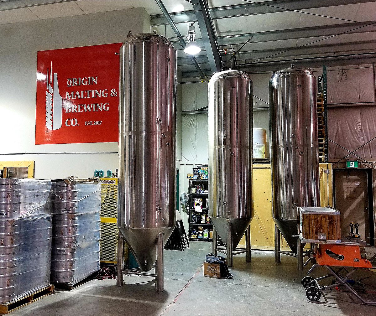 origintaproom's tweet photo. The 4 new fermentation tanks have arrived from California! Starting to install and take out the old ones! Brewhouse equipment to arrive soon! #bigandshiny #letsbrewmorebeer https://t.co/EuZ0eQFUtd