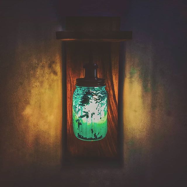 mindlessmoron's tweet photo. Each shining light,
Has its own peculiar grace,
Pure and warm.
#nasik #nashik #india #homestyling #woodart #rusticlights #rusticwood #rusticlighting #haiku #rustichomedecor #walllights #vintageinspired #handcrafted #walllight #rusticdecor #vintagelove… https://t.co/SKjOfGEmb1 https://t.co/M4uGZi7B4o