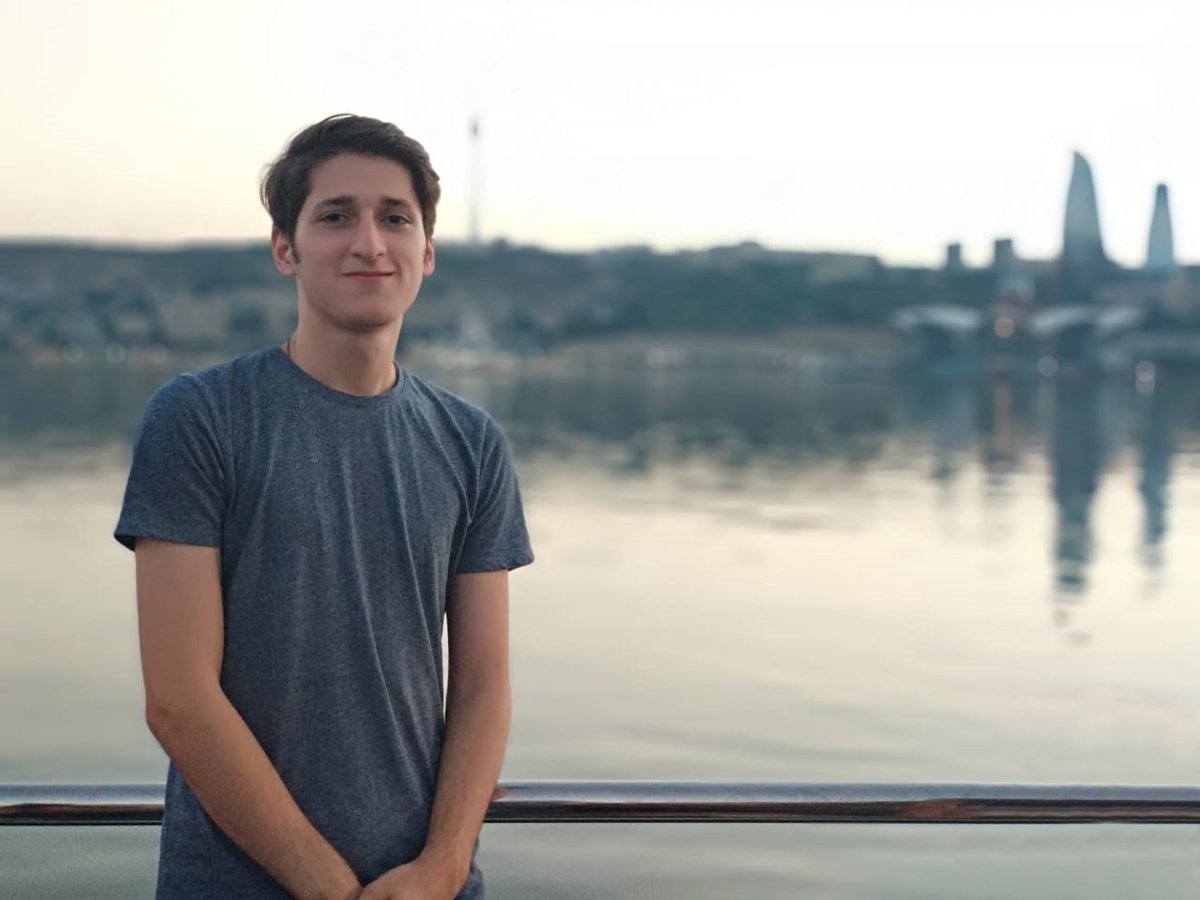 asgarhamzali's tweet photo. Yeap🙂
#cool #tbt #azerbaijan #baku #europe #photography #throwbackthursday #beforenight #sunset #ship #boulvard #asgarhamzali #sightseeing #likeforlikes #sea #caspiansea #flametowers #business #startup #sabahgroups #finance #broker #nyse #nasdaq #carfan #likeme #comment #newyork https://t.co/QOGdGYnBB4