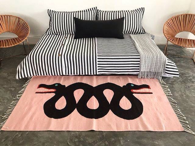 ArtDistrictMx's tweet photo. Textiles creados y diseñados en Oaxaca por la marca #Mexchic. https://t.co/SHknIBUQci