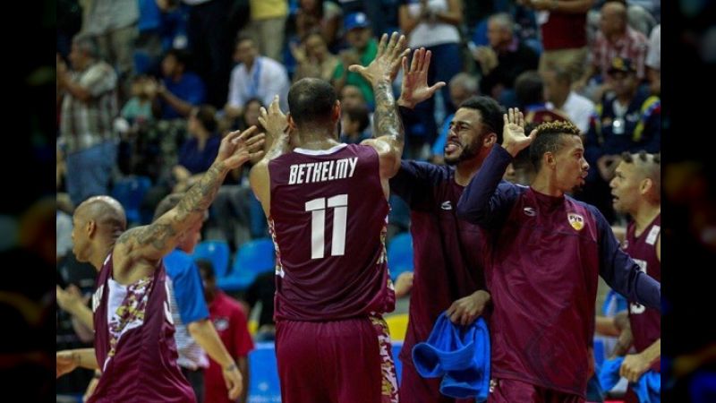 Conozca cómo la vinotinto de baloncesto aseguró el primer lugar del grupo B  (+eliminatorias Fiba) conelmazodando.com.ve/183855