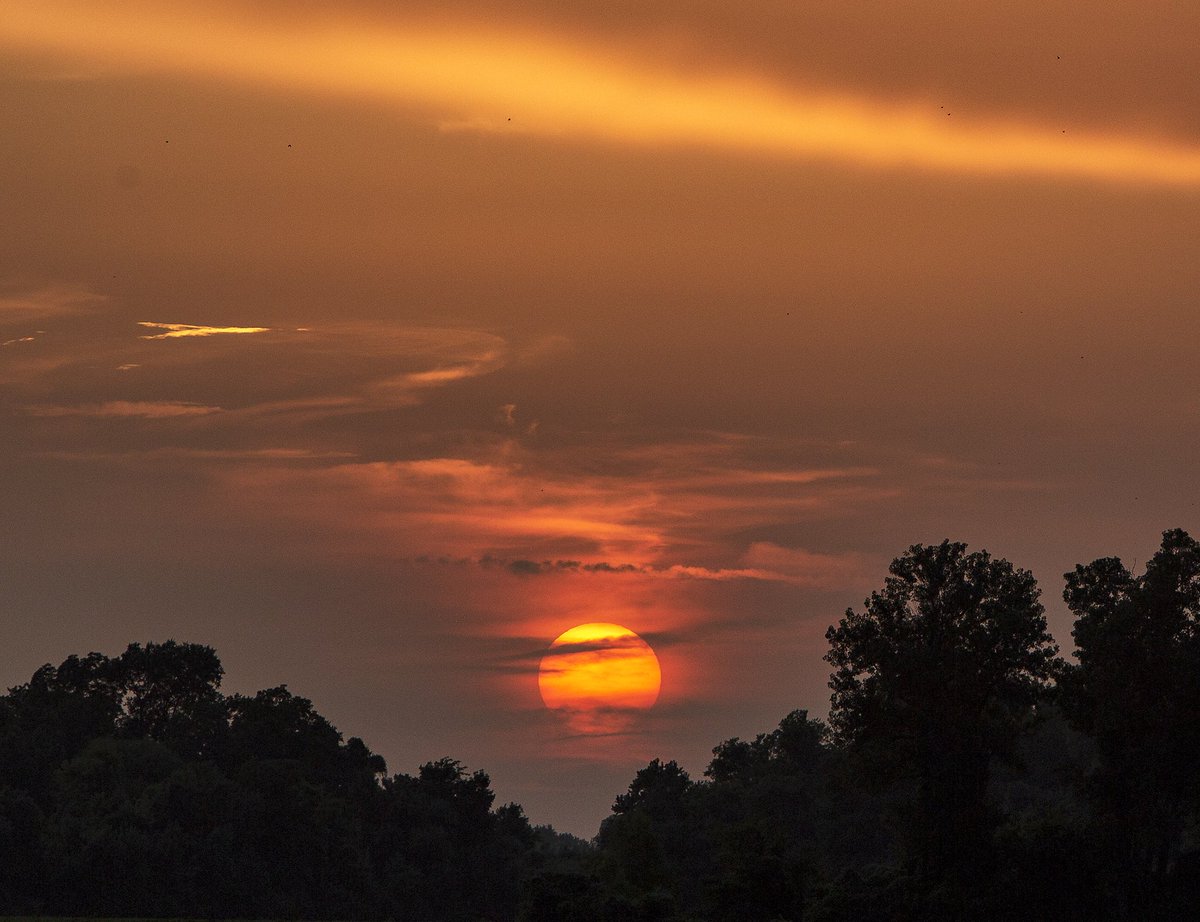 Monday’s hazy, orangey sundown, as seen from a field near #WestMemphis, #Arkansas.