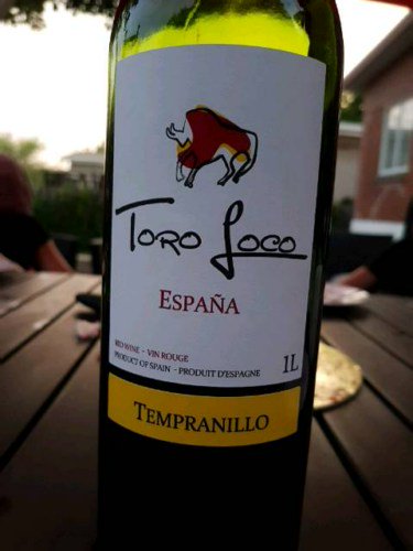 Purorg's tweet image. Low acidity, fruit forward, simple wine with no ageing …. Wine from Toro Loco (Espagne) via @Vivino: vivino.com/users/eric_lap…