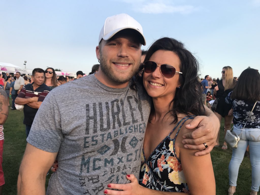 Tipsy2Fast's tweet image. #PitbullAtMystic