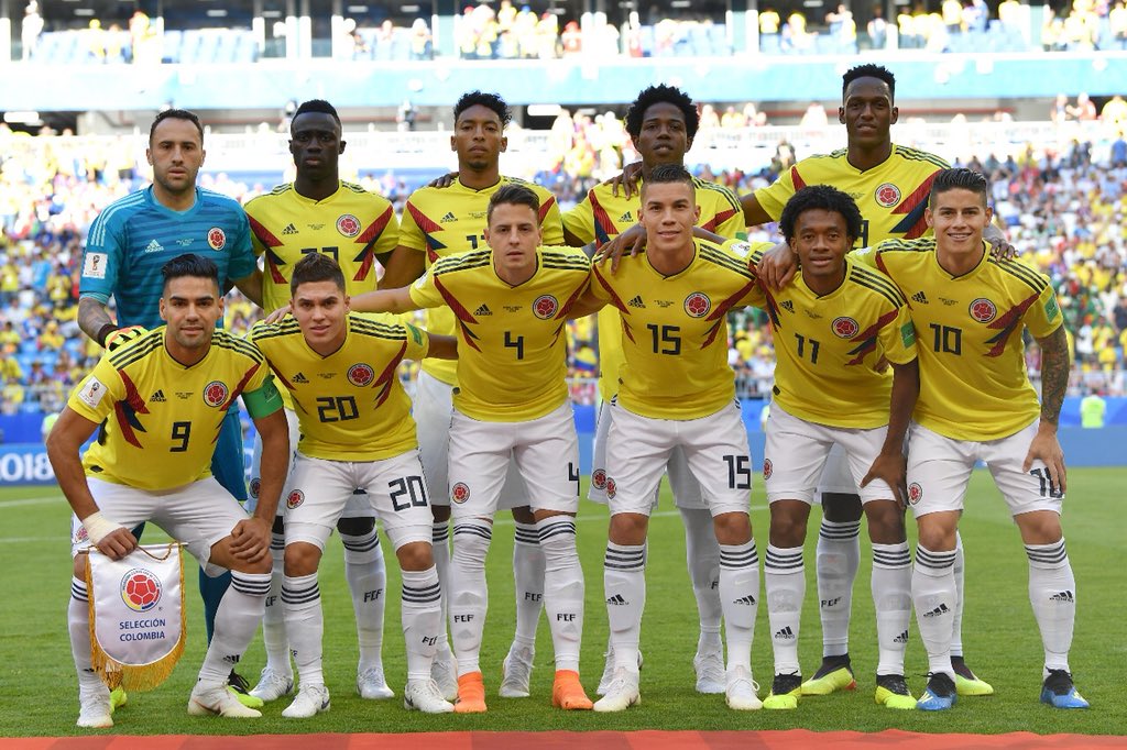 santiagoarias13's tweet photo. Orgulloso de ser colombiano, de este equipo y de representar a mi país!! 🇨🇴⚽️ #unión #familia 💪🏼 https://t.co/DA9tAKaE2i