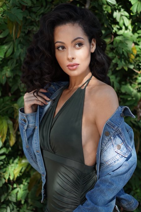 All the good vibes ✌️🌴 @WantMyLook  📸 @RPomplun https://t.co/y12hFh992x<a class="tags" target="_blank" title="On Twitter" href="/?out=eyJ0eXAiOiJKV1QiLCJhbGciOiJIUzUxMiJ9.eyJpYXQiOjE3MjIxMDA4MzUsImlzcyI6InR3cG9ybnN0YXJzLmNvbSIsIm5iZiI6MTcyMjEwMDgzNSwiZXhwIjoxNzUzNjM2ODM1LCJyZWRpcmVjdF91cmwiOiJodHRwczovL3R3aXR0ZXIuY29tL1dhbnRNeUxvb2sifQ.LK9fA6nhYkdC-GP3x-GBd9UkZBDjyQAoq_KwboanYTPaOgbjHA2wxRfdopHxSfHfBdE9Ht_gUL4UzuDhR1rCqg">@WantMyLook</a><a class="tags" href="/tag/rpomplun">@rpomplun</a>