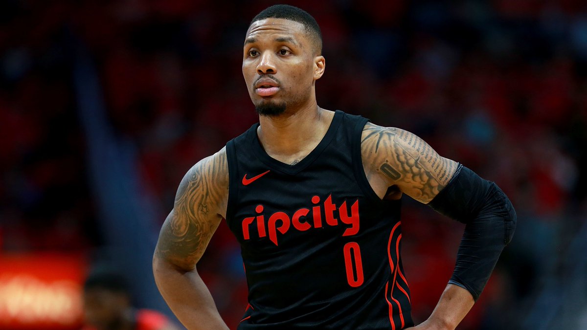 WatkinsESPN's tweet photo. BREAKING

Trade talks heating up between Lakers and Trail Blazers regarding Guard Damian Lillard.

Potential deal includes:

Kyle Kuzma 
Lonzo Ball
Future 1st Round Pick https://t.co/1Bw3JT6TRC