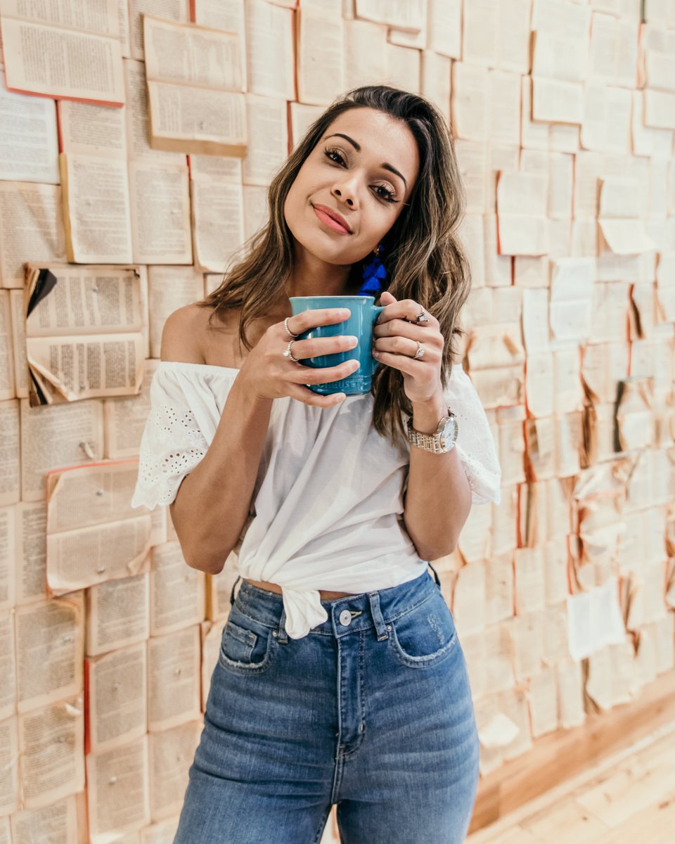 As I embark on a new journey of entrepreneurship with @the.girls.trip, I'm so grateful to have <a href="/AmexCanada/">Amex Canada</a> backing me and helping me take my business to new heights! Can't wait to see this journey unfold! #AMEXLIFE #Ad