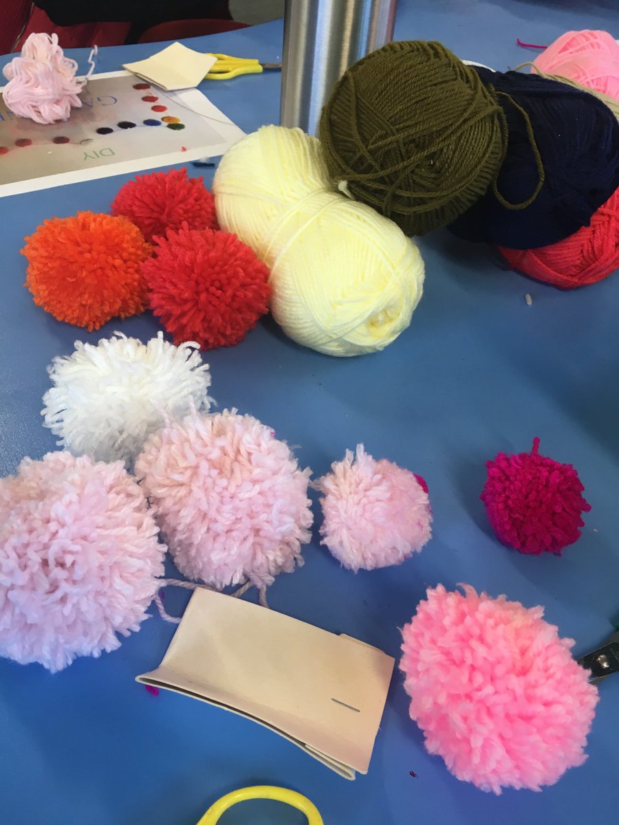 cjbeagley's tweet photo. #imagineNPS Pom Pom Garland https://t.co/TTAsC3y9d6