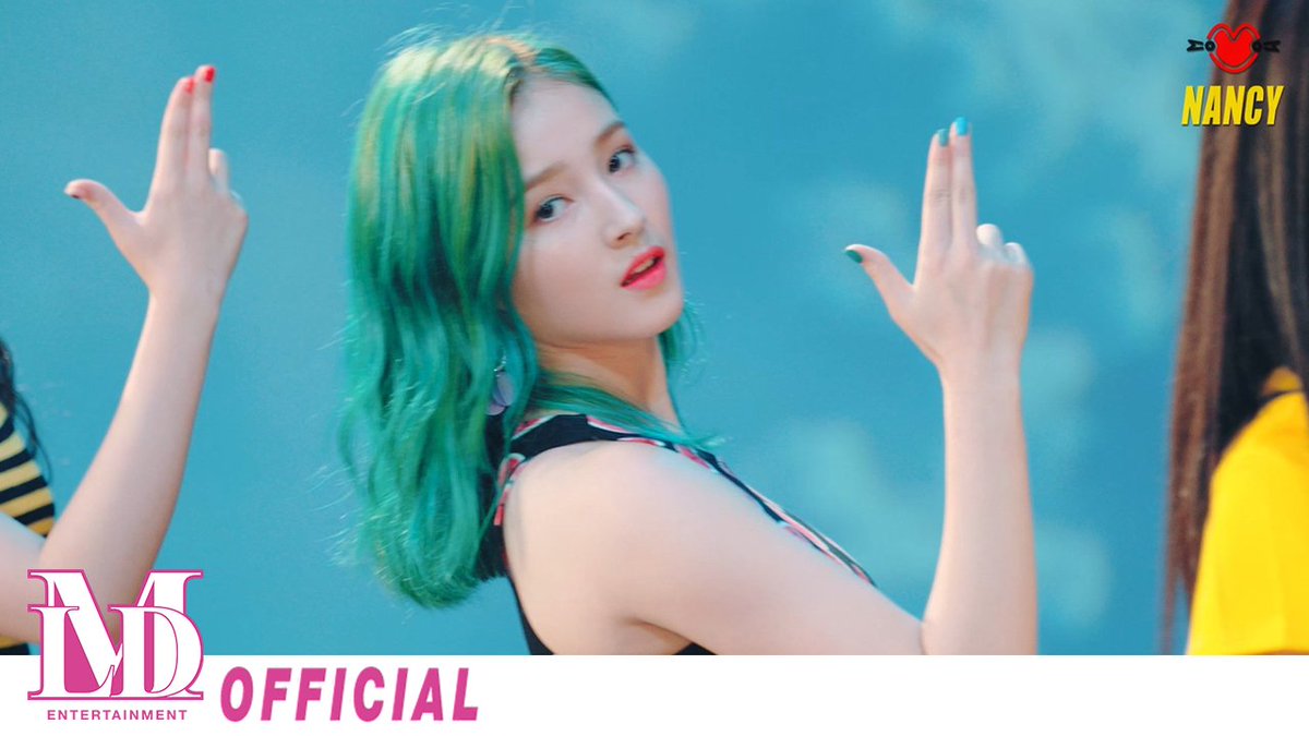 MMLD_Official's tweet photo. [모모랜드 l 낸시] 아이컨택 Fancam "BAAM"

https://t.co/Hww9arB1FC

#MOMOLAND #모모랜드 #BAAM #Nancy #낸시 https://t.co/xzGhGATaNK