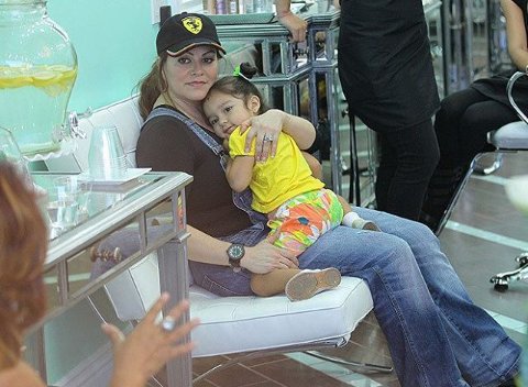 iamjennirivera's tweet photo. #JenniRivera .
.
.
.#JenniFans #Junit #Jenni #JenniVive #LaDivaDeLaBanda #lavidadeunadiva #LaDiva #LaMadreDeTodas #LaGranSeñora https://t.co/C30psei31x