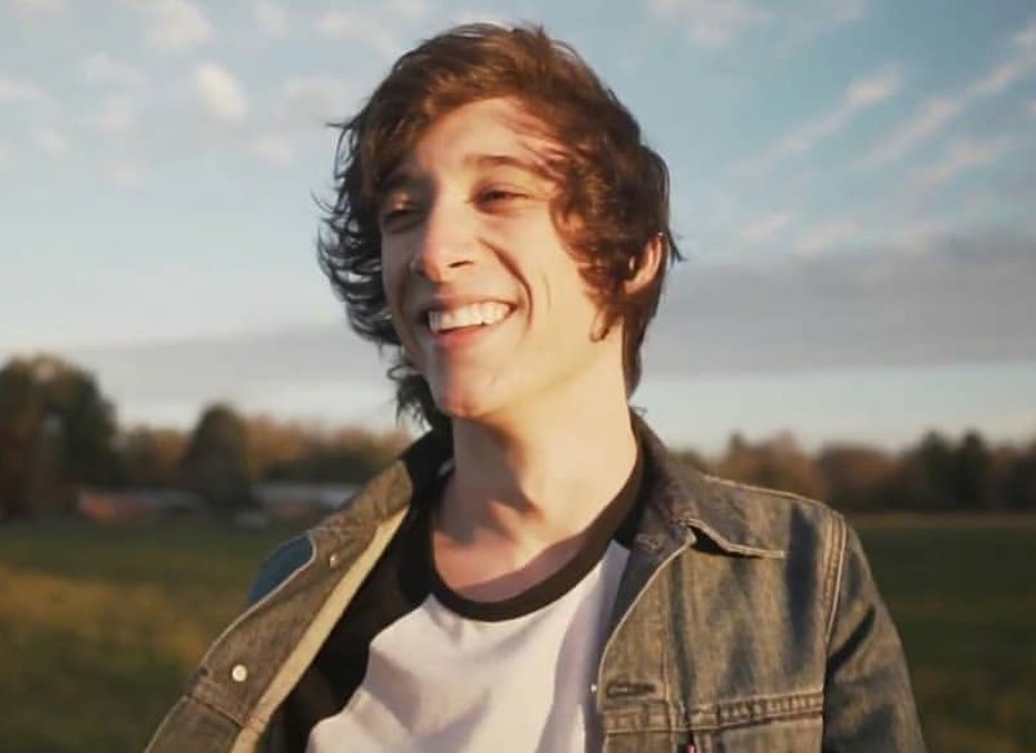 PicsSpadafora's tweet image. Hola!! soy anon (por ahora 🌝🌝) y esta cuenta es dedicada a mi ídolo @LucasSpadafora❤️

¿sobre que es la cuenta?

en esta cuenta voy a publicar fotos de Lucas &amp;lt;3

espero que me reciban con mucho amor y les guste mi cuenta❤️❤️