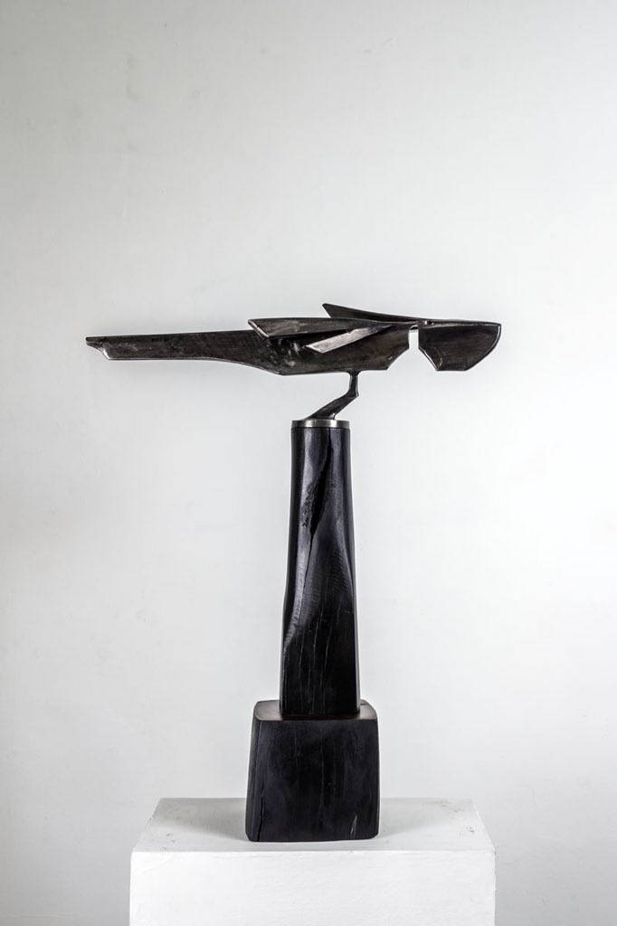 pradacolon's tweet photo. PezVolador. Madera & Acero, ensamblado recargado y desbastado. 69 x 55 x 20 cm.
📷 José Voglar
#formaviva #pezvolador #escultura #artelatinoamericano https://t.co/o8NLUrUZqL