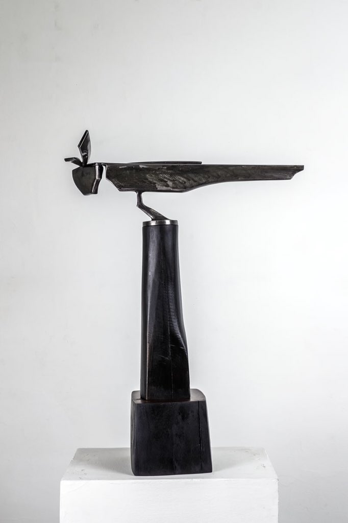 pradacolon's tweet photo. PezVolador. Madera & Acero, ensamblado recargado y desbastado. 69 x 55 x 20 cm.
📷 José Voglar
#formaviva #pezvolador #escultura #artelatinoamericano https://t.co/o8NLUrUZqL