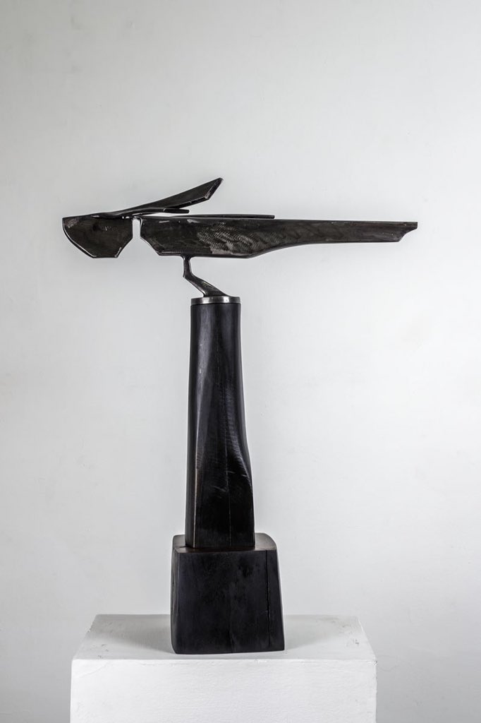 pradacolon's tweet photo. PezVolador. Madera & Acero, ensamblado recargado y desbastado. 69 x 55 x 20 cm.
📷 José Voglar
#formaviva #pezvolador #escultura #artelatinoamericano https://t.co/o8NLUrUZqL