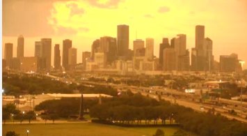 BillBishopKHOU's tweet image. The Houston sky turned Dynamo orange tonight, just before the rain moved in. #khou11  khou.com