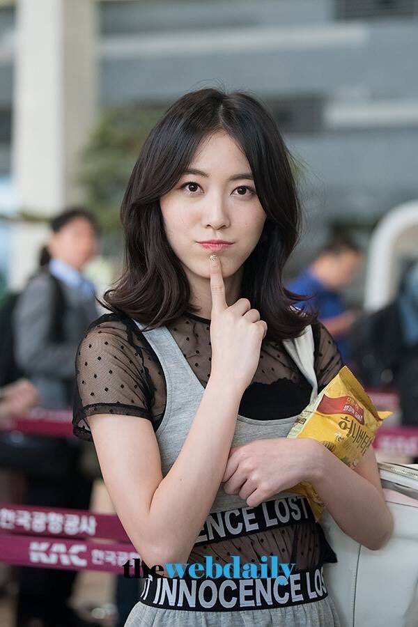 agirl48group tweet picture