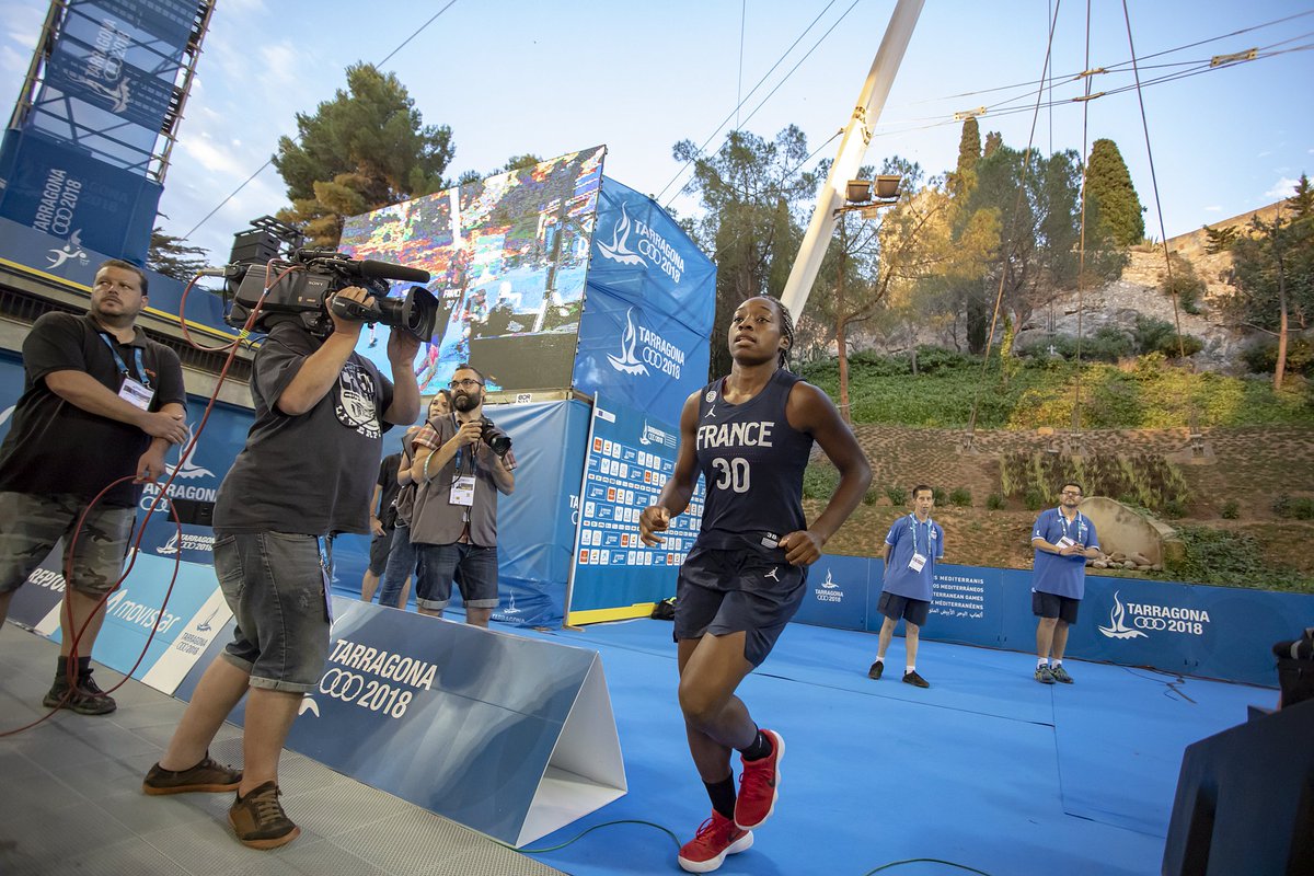 ¡Muchísimas gracias a <a href="/rtve/">RTVE</a>, <a href="/tv3cat/">TV3 és ara @Som3Cat</a>, <a href="/tac12_tv/">TAC 12</a>, <a href="/OlympicCh_es/">Olympic Channel</a>, <a href="/tarragonaradio/">Tarragona Ràdio 🟣</a> y el resto de medios por la magnífica cobertura que habéis hecho de #Tarragona2018! ¡Buen trabajo! 🎥📻🎙