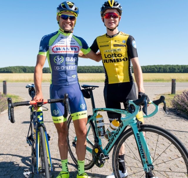 Een gesprek met het duo dat de zomer van wielerminnend Zeeland net nog iets mooier kan maken. Over trainingsritjes met appeltaart, de media en (uiteraard!) de Tour de France.

pzc.nl/zeeuwse-sport/…