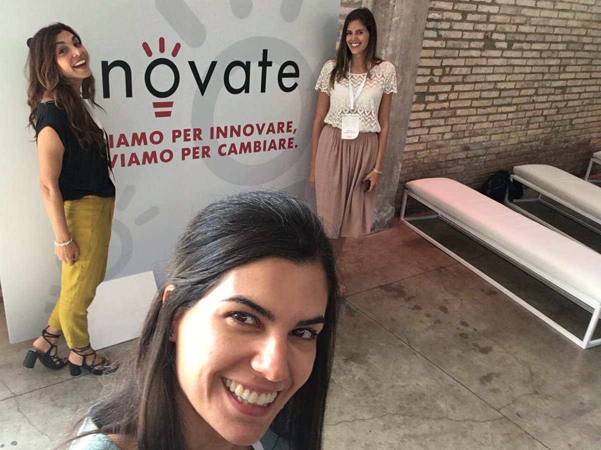 PseudoIla's tweet image. Super team at #bootcampinnovate #fsinnova