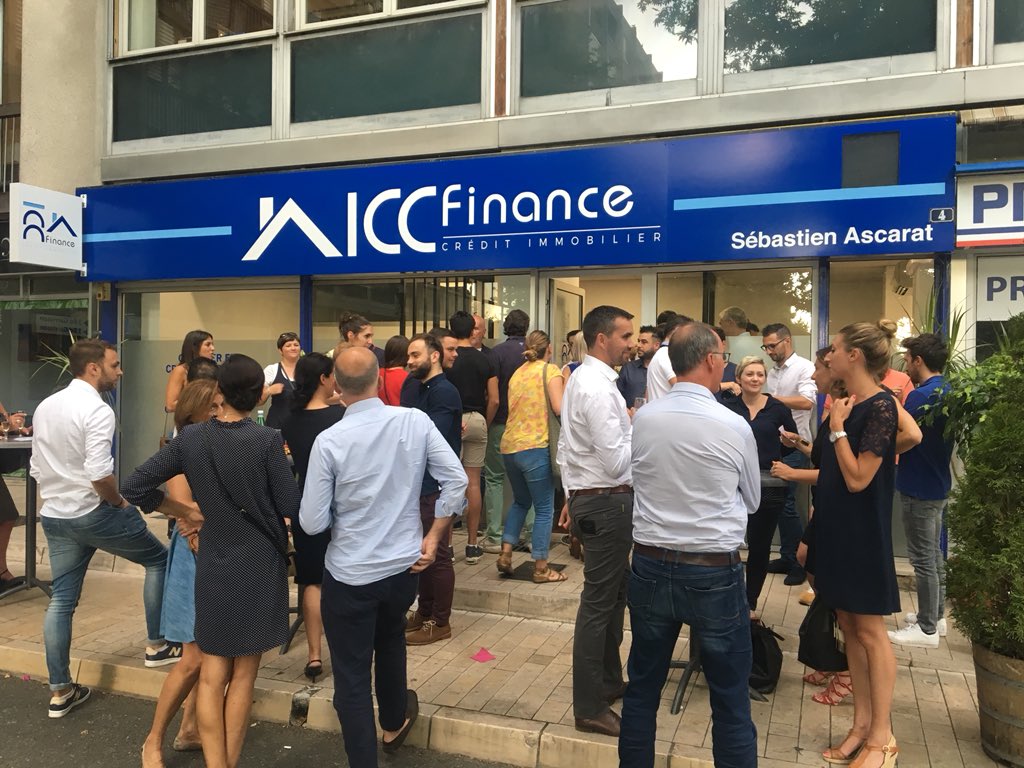 Notre réseau s’agrandit ! Hier soir nous fêtions l’ouverture de notre nouvelle agence ICC Finance à Montauban 🎉 Une soirée réussie 👏🏻👍🏻 #ICCFinance #Courtier #CreditImmobilier #RenégociationDeCrédit #FinancementProfessionnel #AssuranceEmprunteur