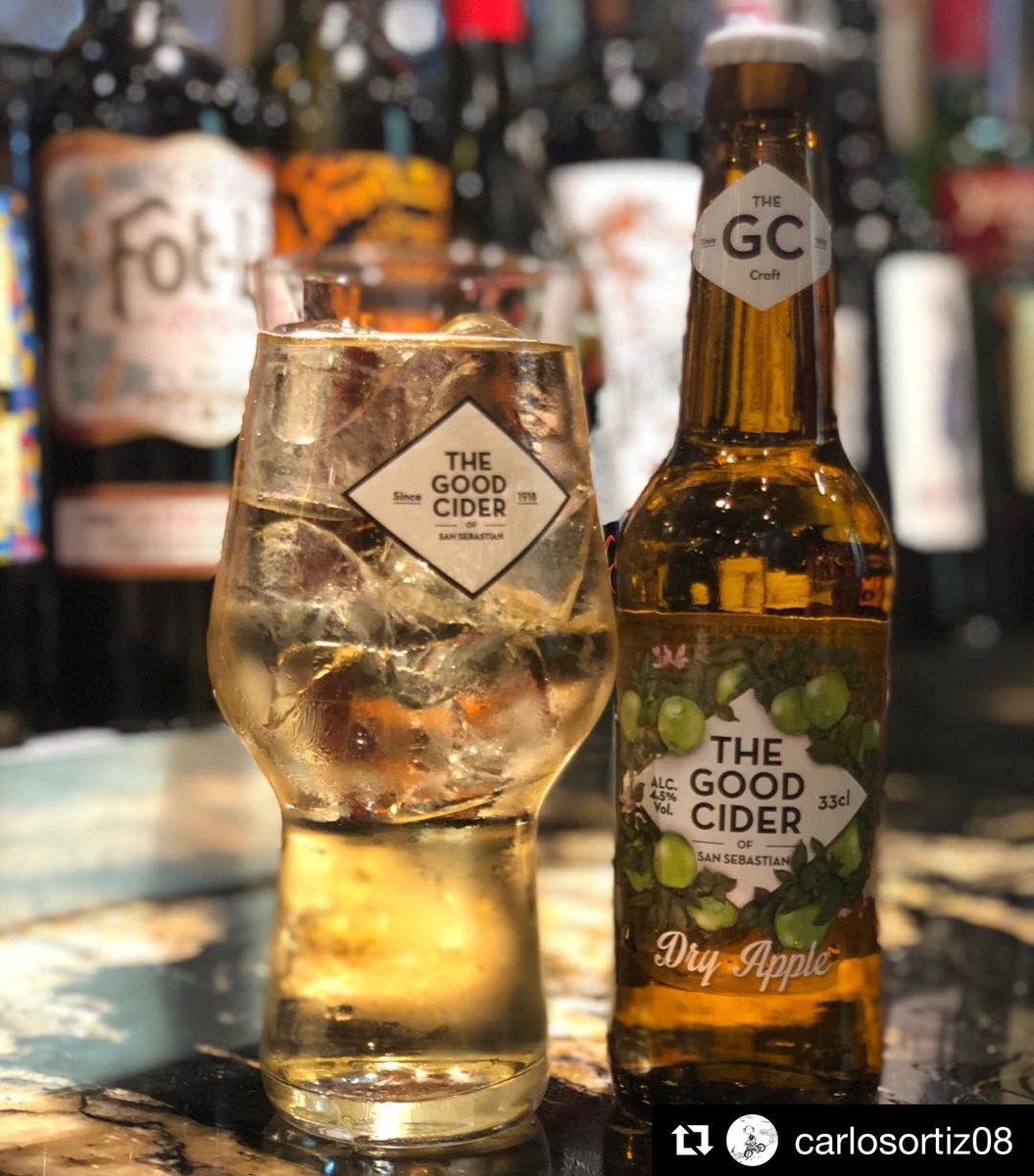 CUATRODEOCHO's tweet photo. Me la pido! #sidra natural de #manzana potenciada con todo el sabor de la #manzana verde 🍏!ADICTIVA! #cuatrodeocho #foodlovers. #Repost @carlosortiz08 The Good Cider. Para estos días de calor un refresco diferente.
#cuatrodeocho #thegoodcider #verano #calor #sidra #sansebastian https://t.co/XaCDBuKEaf