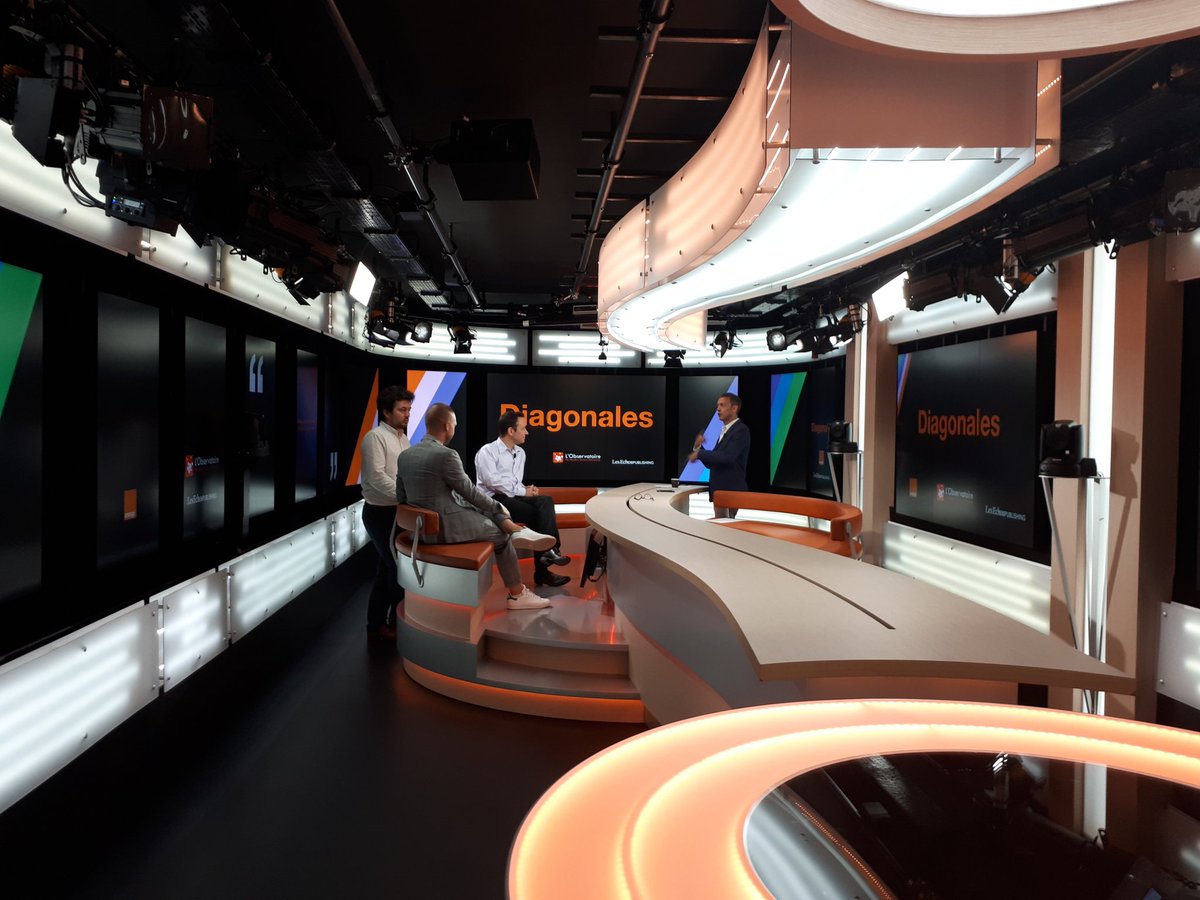 margauxcals's tweet photo. Sur le plateau de @LesEchos avec @Ziryeb et @thierrycombrex pour un reportage sur les réseaux sociaux d'entreprise avec @OBSdesRSE et @orangebusiness #Diagonales https://t.co/dKhGFGO3Uh