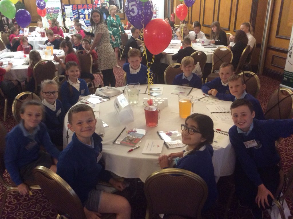 Wheeler_PS's tweet photo. Growing excitement #hcat #hcatconference #HCAT5thbirthday #childrensconference #childrensconference2018 #hull https://t.co/t7UbqfKphw