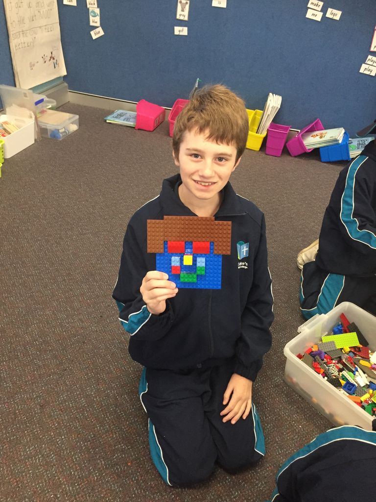 StLukesMP's tweet photo. Sunrise Activities Club learnt about the Cubism art form and were inspired by #PabloPicasso to create their own abstract portraits using @LEGO_Education. #extendedschoolday #6to6 #learningbasedactivities https://t.co/1ofS0uBL05