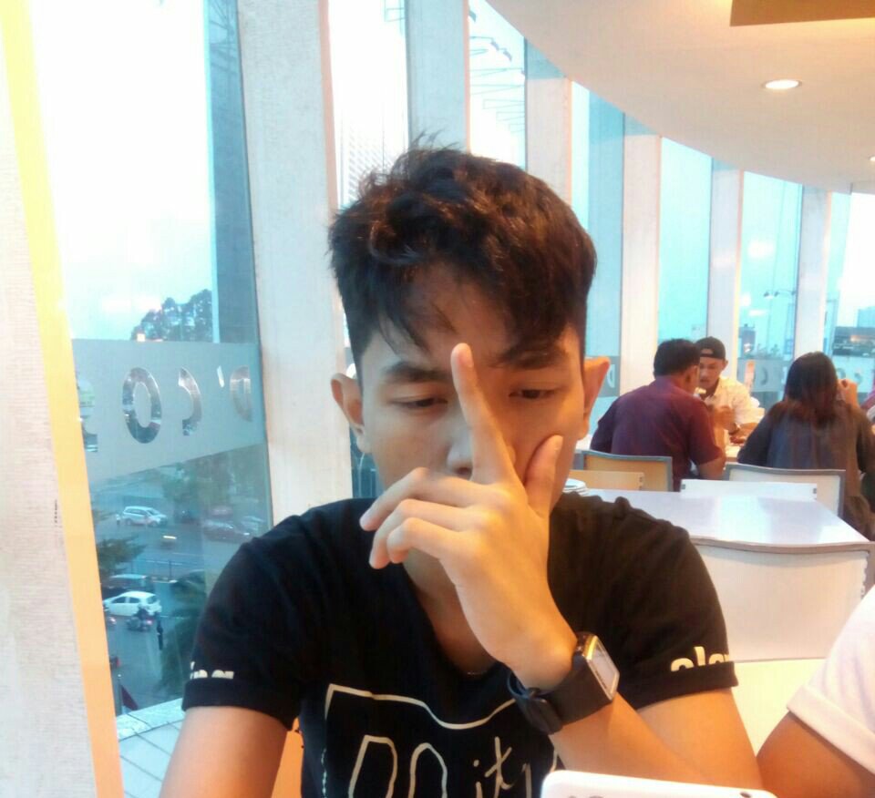riostevadit's tweet photo. Ckckck lpr https://t.co/H6KRwJT7v2