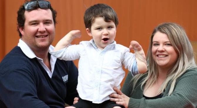 SA kids will get access to a free Meningococcal B vaccine from October in a world-first initiative that's been praised by the family whose infant son lost his feet and fingers to the disease. #Adelaide #NewsADL bit.ly/2MOtRIn