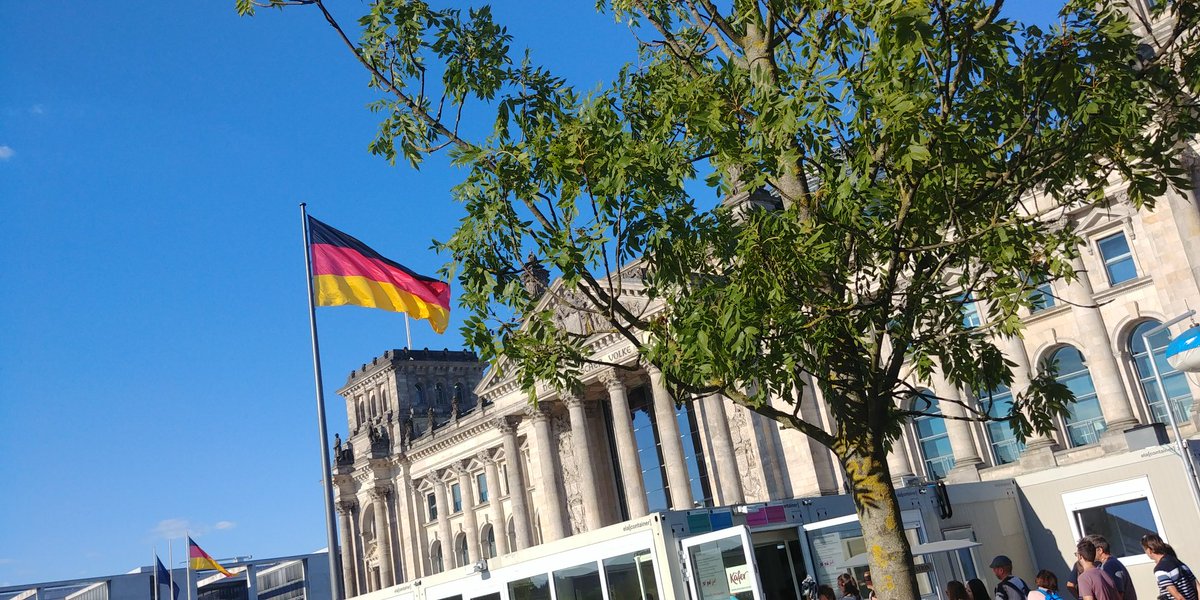 CherryHillGAPP's tweet photo. #chgapp2018 at the Reichstag https://t.co/1zxOo0zVk5